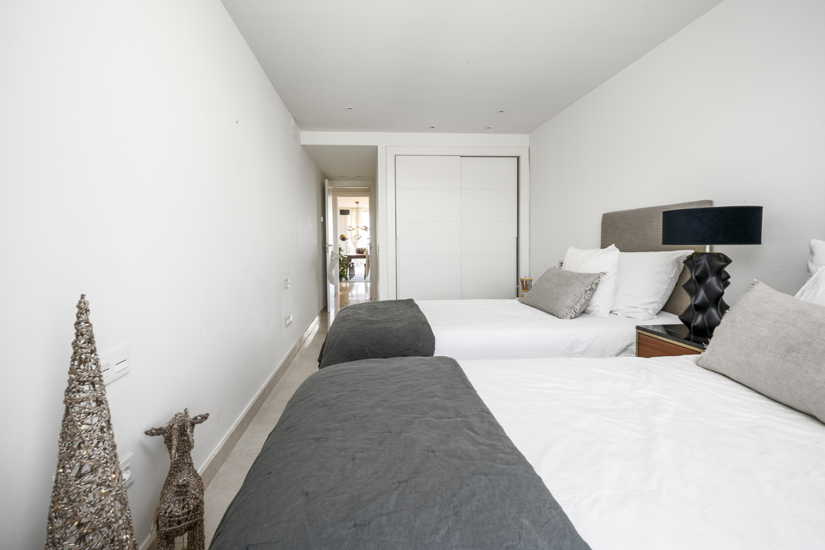 3 Bed Apartment for sale in Nueva Andalucía Costa Del Sol, Málaga, Spain