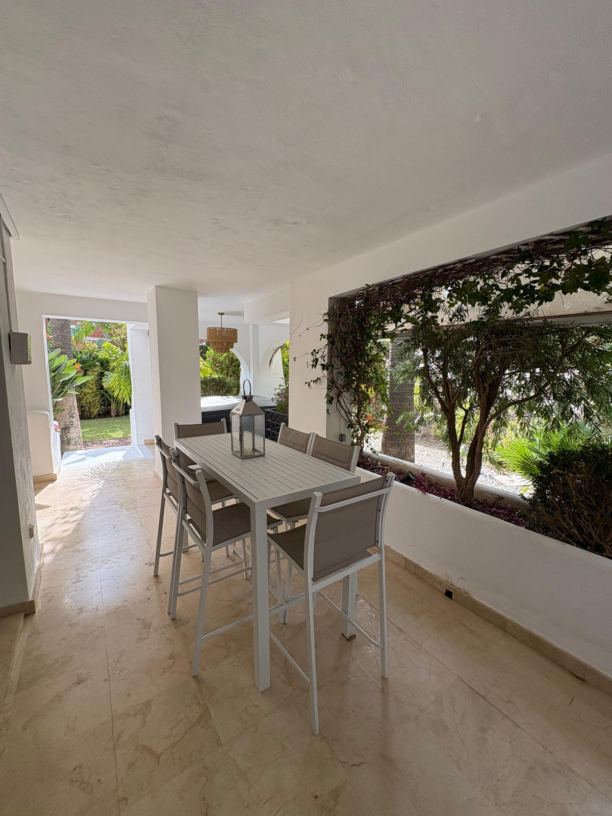 2 Bed Apartment for sale in Marbella Costa Del Sol, Málaga, Spain