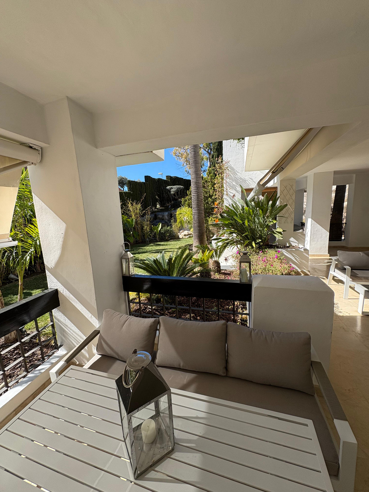 2 Bed Apartment for sale in Marbella Costa Del Sol, Málaga, Spain