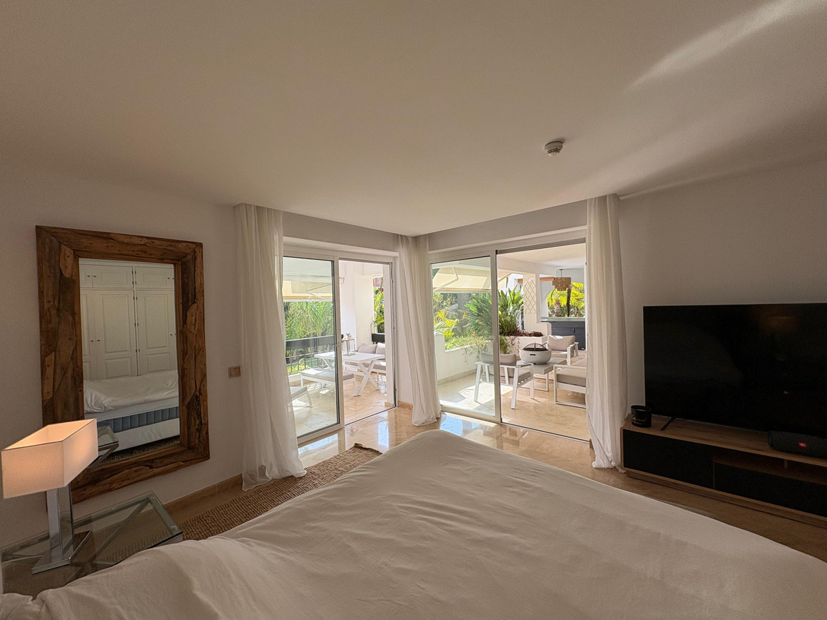 2 Bed Apartment for sale in Marbella Costa Del Sol, Málaga, Spain