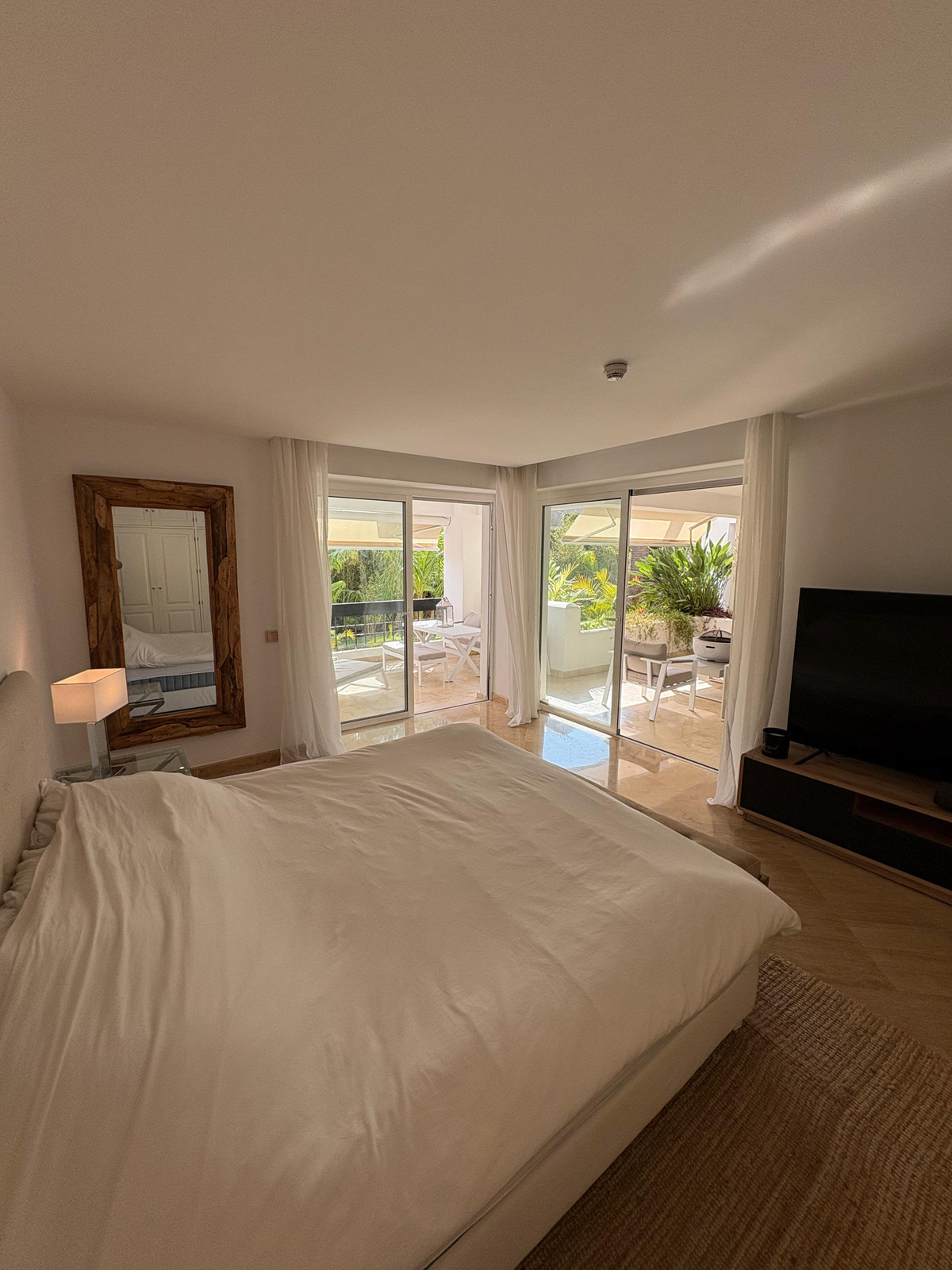 2 Bed Apartment for sale in Marbella Costa Del Sol, Málaga, Spain