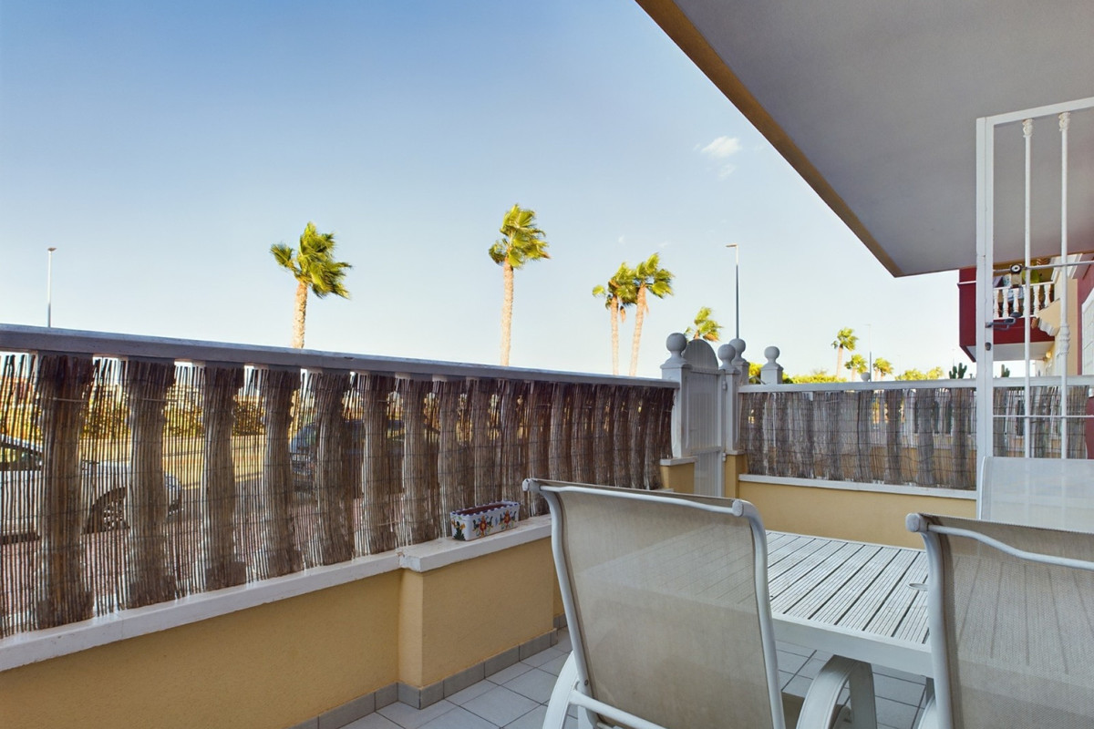 Se vende Apartamento Planta Baja de 2 dormitorios en Costa Calida, Murcia, España