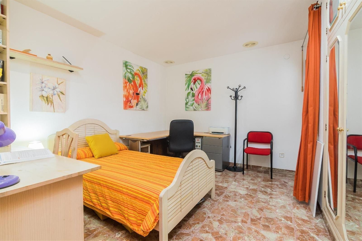 Se vende Villa - Chalet de 5 dormitorios en Costa Blanca, Alicante, España