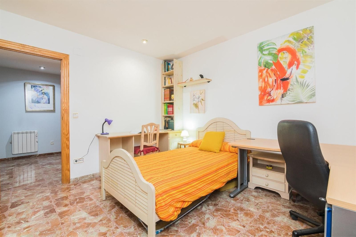 Se vende Villa - Chalet de 5 dormitorios en Costa Blanca, Alicante, España