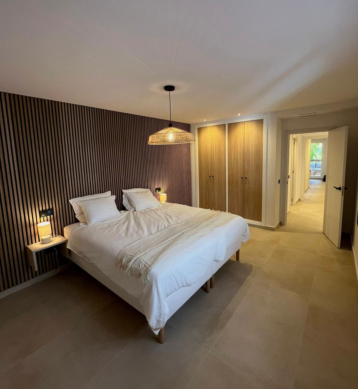 Se vende Apartamento Planta Media de 2 dormitorios en Costa Del Sol, Málaga, España
