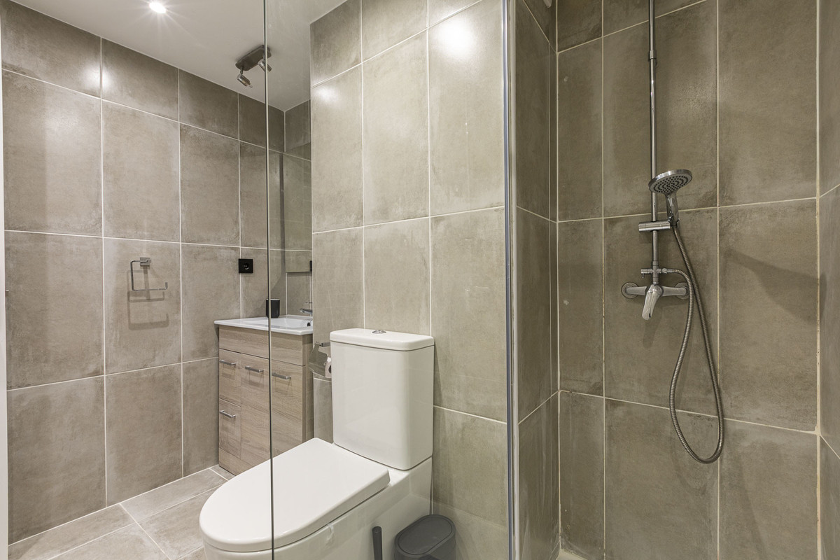 2 Bed Apartment for sale in Nueva Andalucía Costa Del Sol, Málaga, Spain