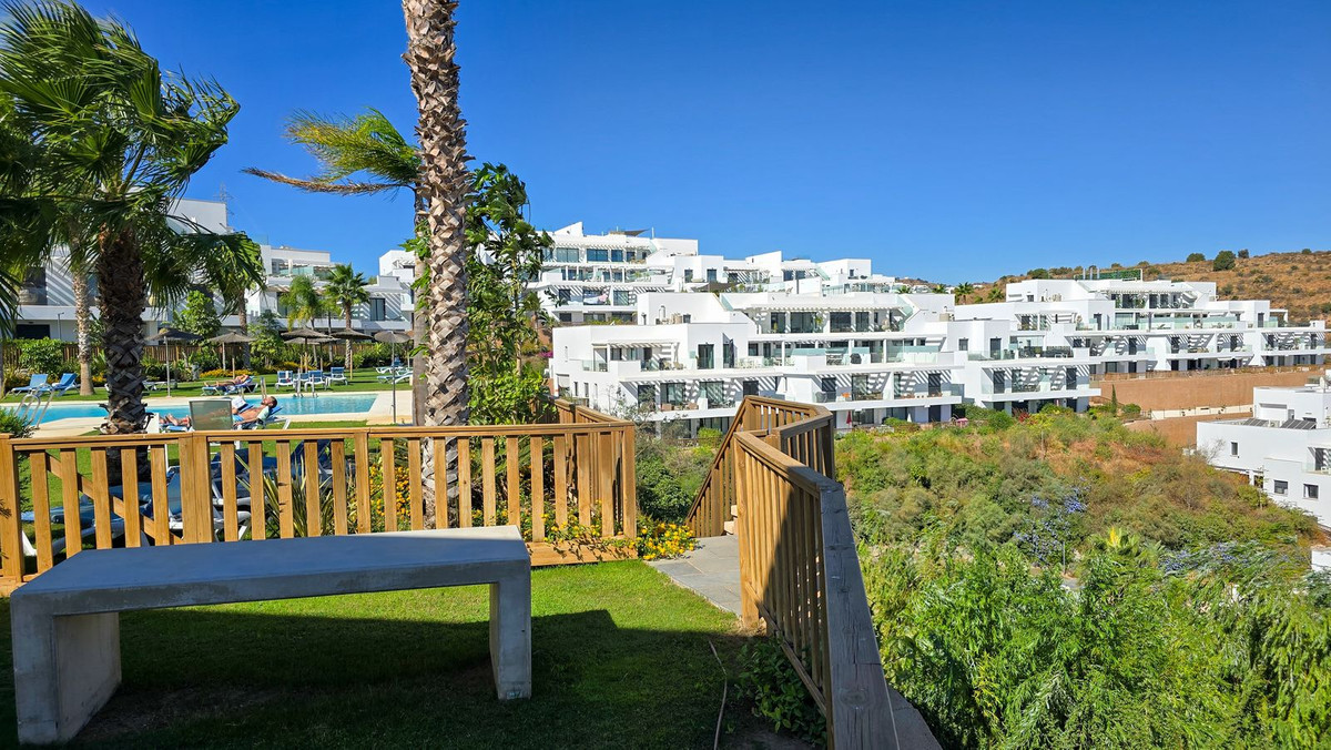 4 Bed Apartment for sale in La Cala De Mijas Costa Del Sol, Málaga, Spain