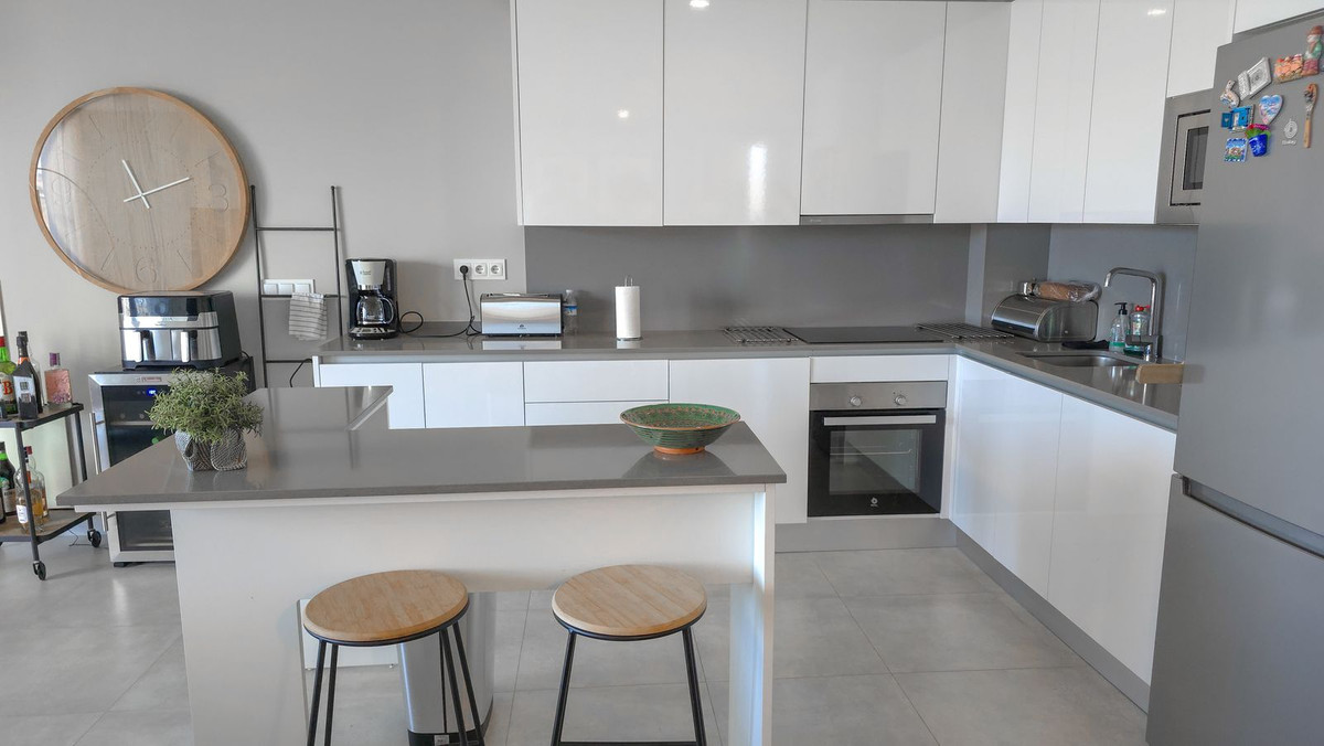 4 Bed Apartment for sale in La Cala De Mijas Costa Del Sol, Málaga, Spain