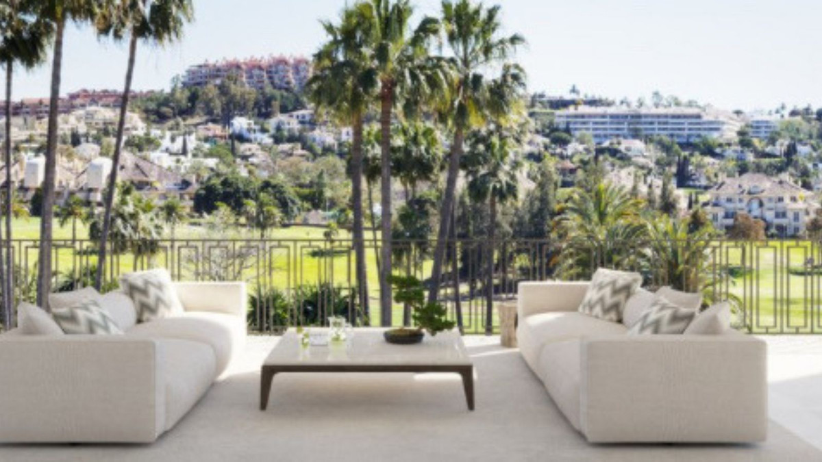 Plots for sale in Benahavís Costa Del Sol, Málaga, Spain