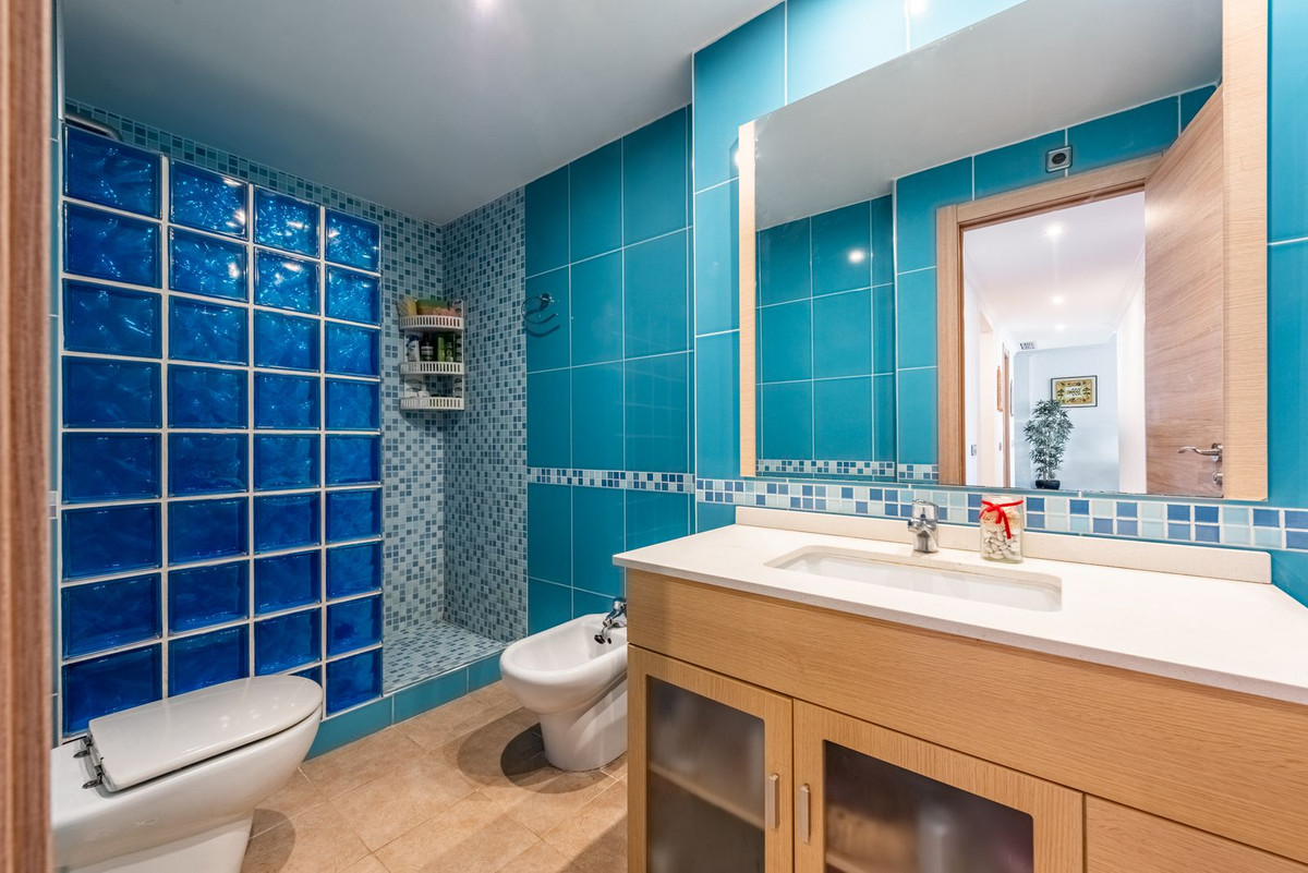 Se vende Ático de 4 dormitorios en Costa Del Sol, Málaga, España