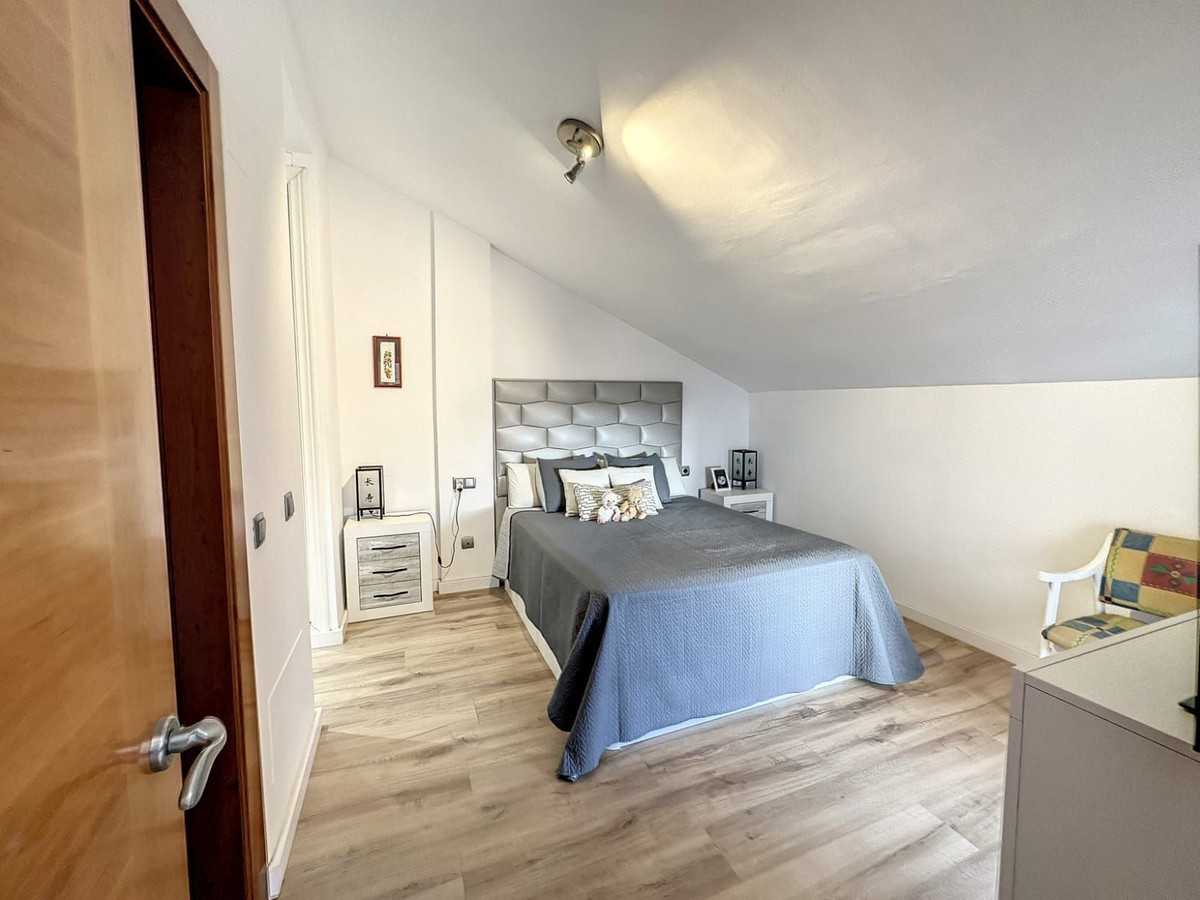 Se vende Ático de 4 dormitorios en Costa Del Sol, Málaga, España