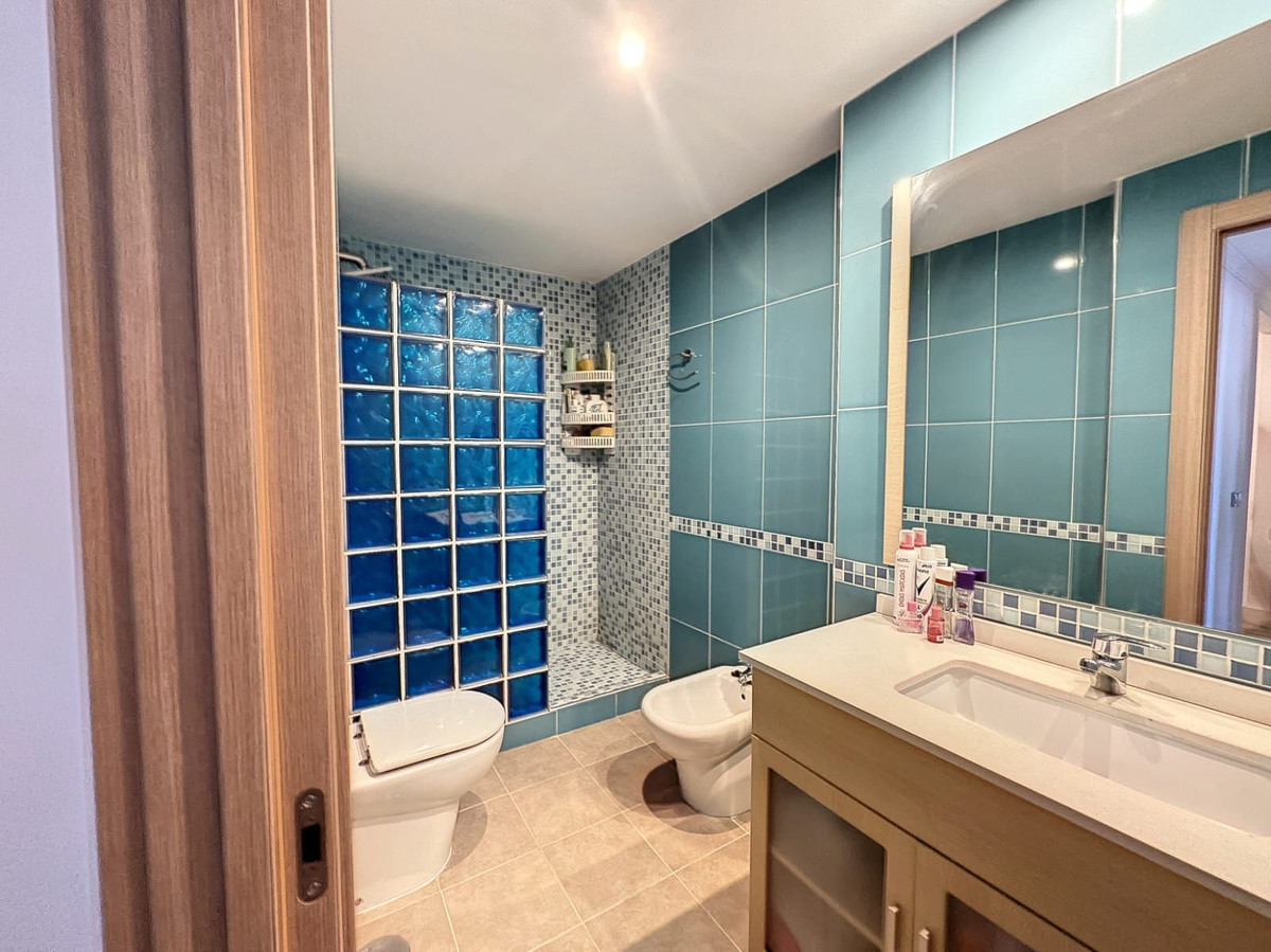 Se vende Ático de 4 dormitorios en Costa Del Sol, Málaga, España