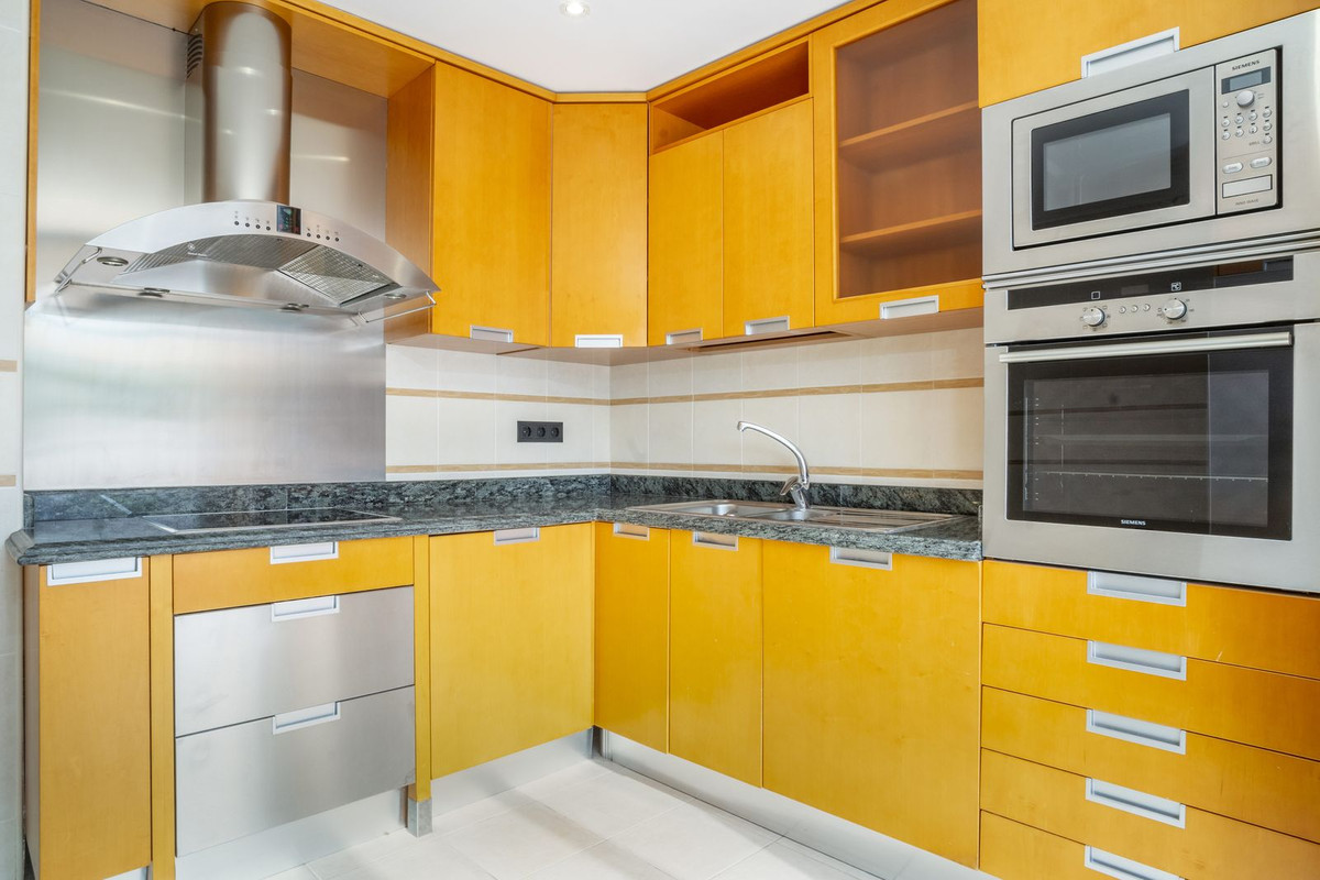 2 Bed Apartment for sale in Marbella Costa Del Sol, Málaga, Spain