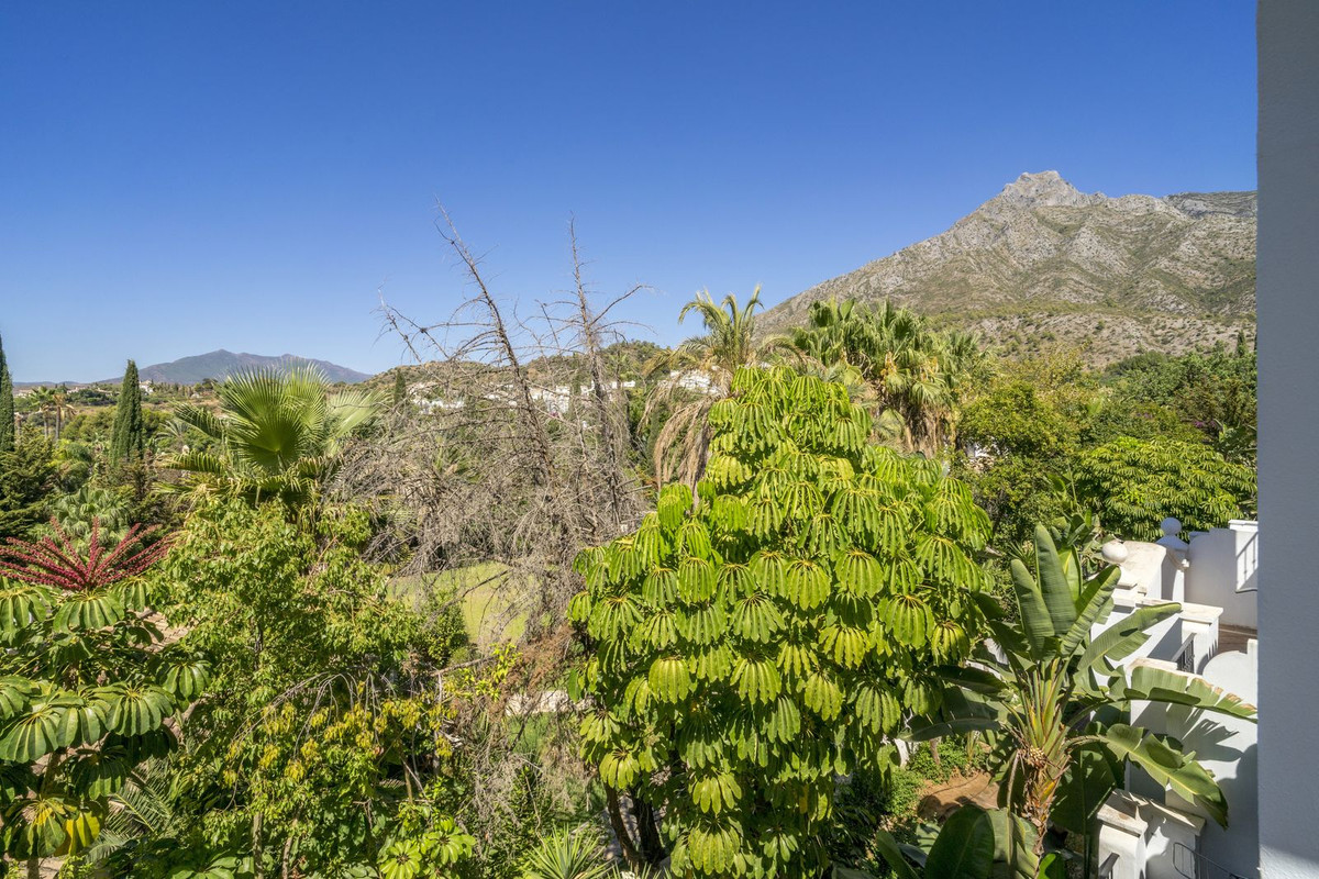 2 Bed Apartment for sale in Marbella Costa Del Sol, Málaga, Spain