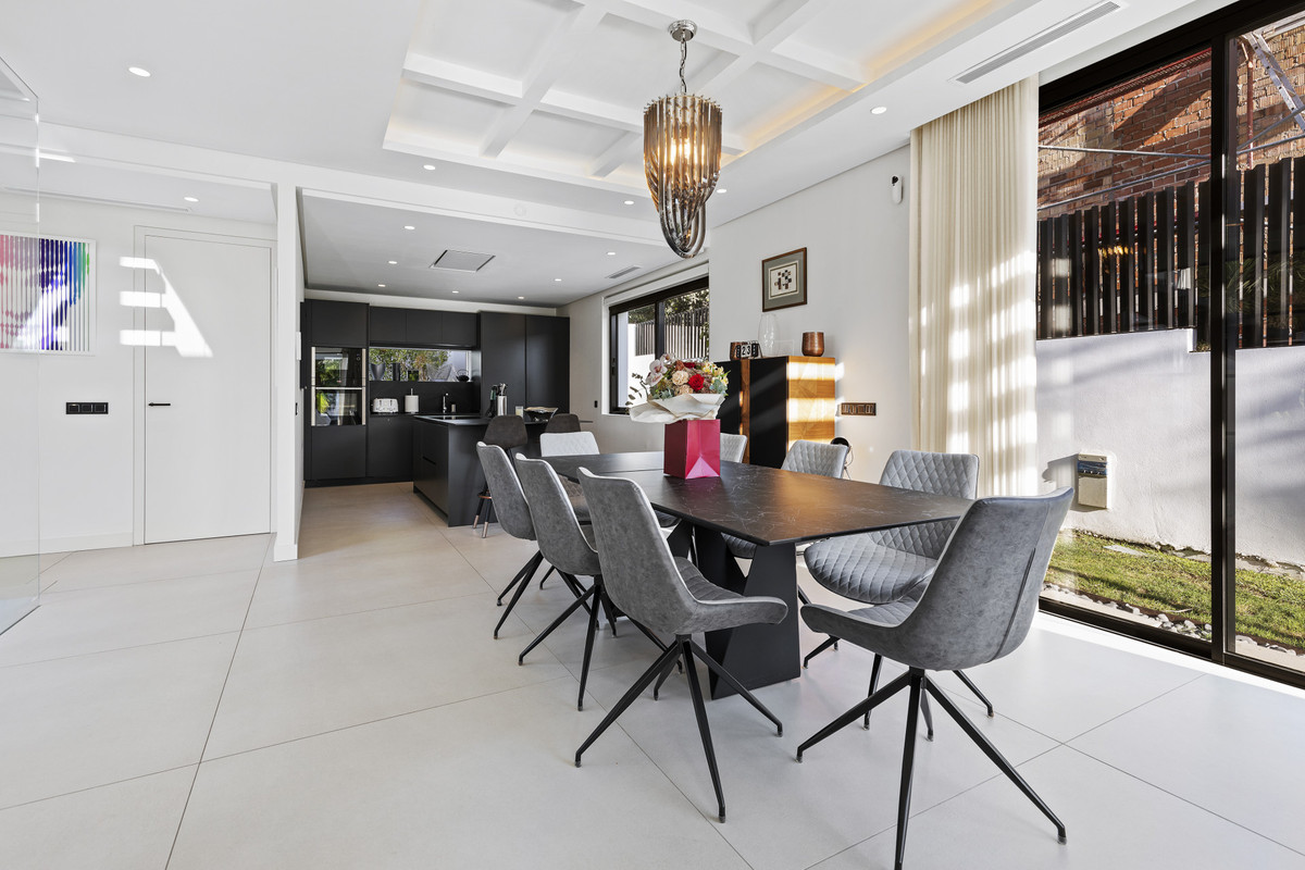 6 Bed Townhouse for sale in San Pedro De Alcántara Costa Del Sol, Málaga, Spain