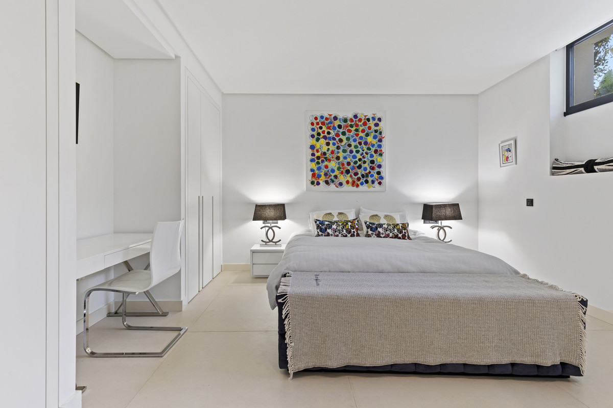 6 Bed Townhouse for sale in San Pedro De Alcántara Costa Del Sol, Málaga, Spain