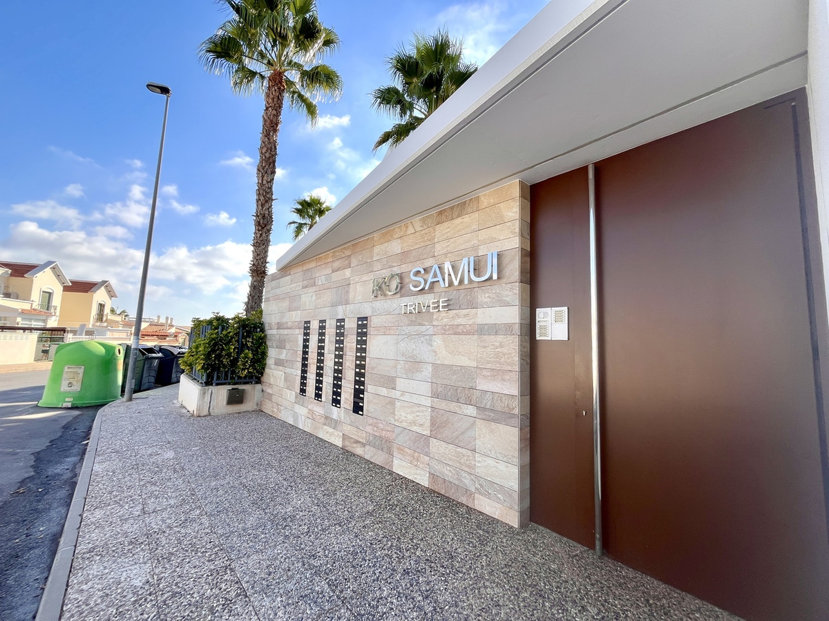 3 Bed Townhouse for sale in Los Dolses Costa Blanca, Alicante, Spain