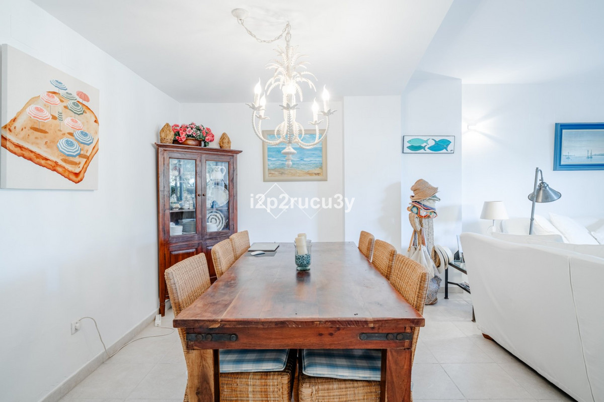 Se vende Apartamento Planta Baja de 4 dormitorios en Costa Blanca, Alicante, España