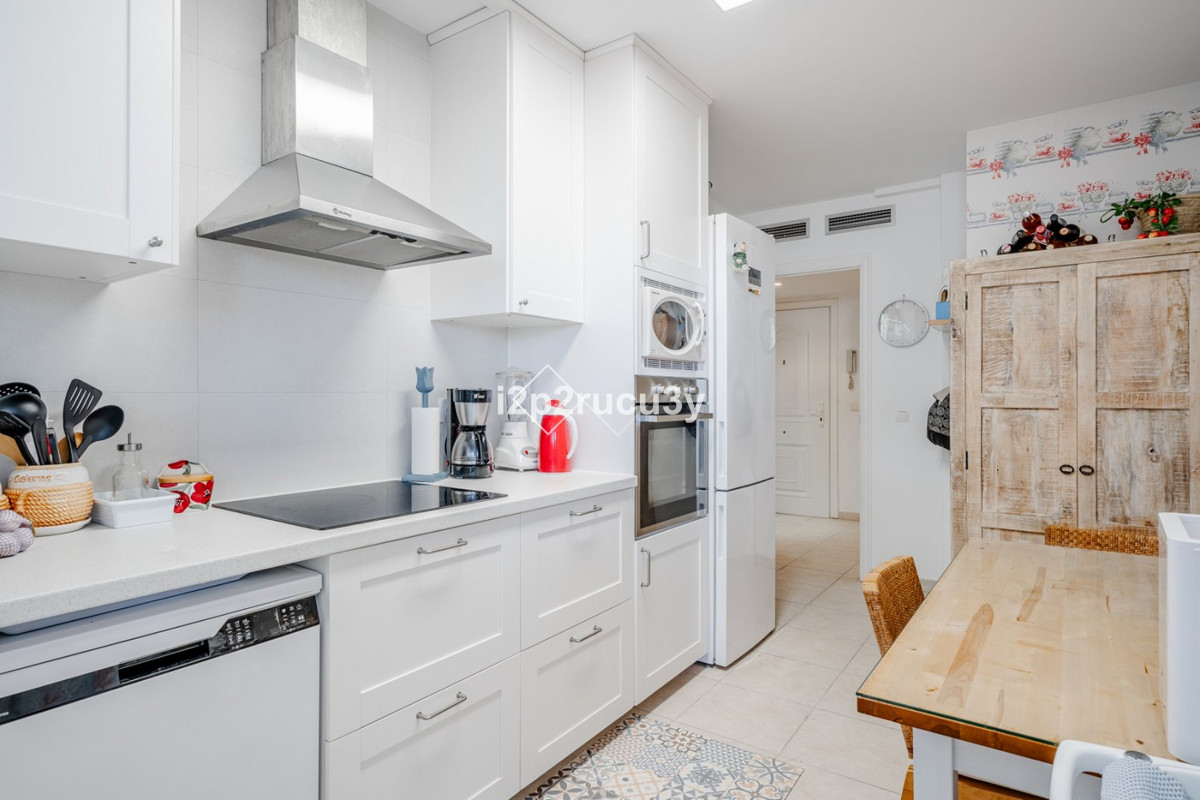 Se vende Apartamento Planta Baja de 4 dormitorios en Costa Blanca, Alicante, España