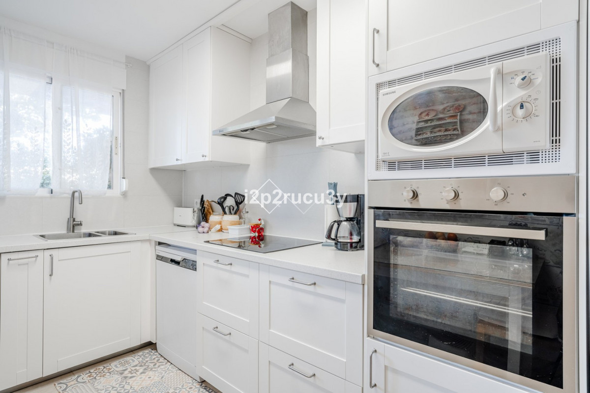 Se vende Apartamento Planta Baja de 4 dormitorios en Costa Blanca, Alicante, España