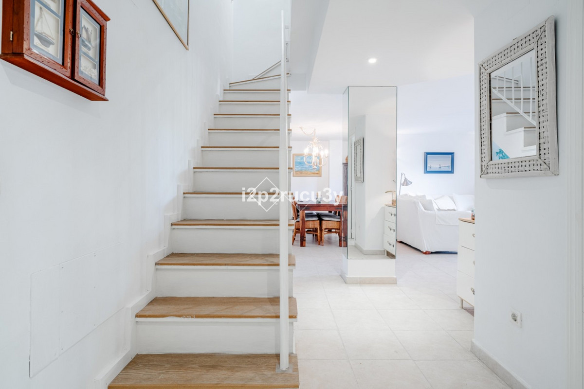 Se vende Apartamento Planta Baja de 4 dormitorios en Costa Blanca, Alicante, España