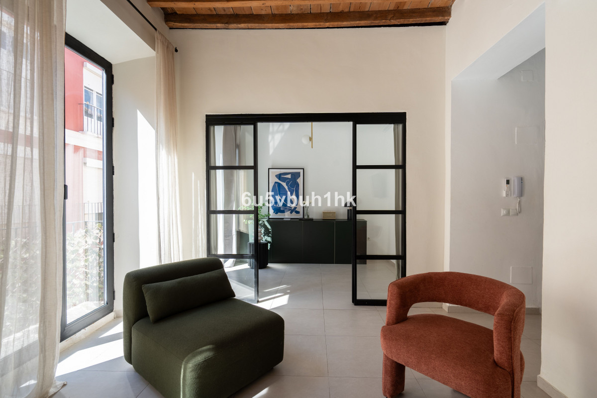 Se vende Apartamento Planta Media de 2 dormitorios en Málaga Ciudad, Málaga, España