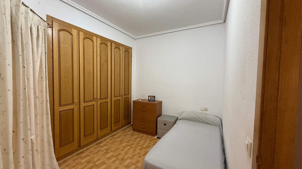 Se vende Apartamento Planta Baja de 2 dormitorios en Costa Blanca, Alicante, España