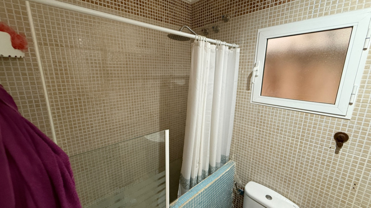 Se vende Apartamento Planta Baja de 2 dormitorios en Costa Blanca, Alicante, España