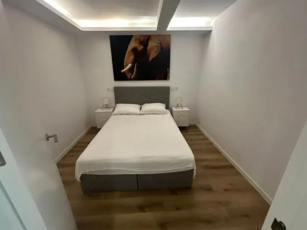3 Bed Apartment for sale in Estepona Costa Del Sol, Málaga, Spain