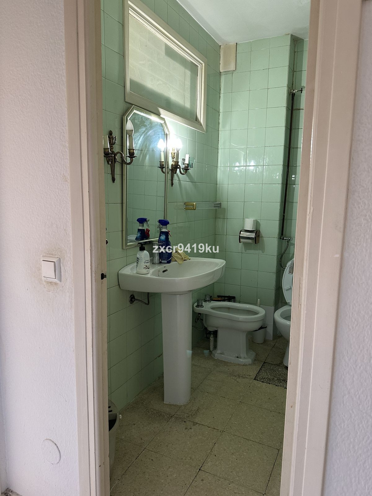 Se vende Apartamento Planta Media de 3 dormitorios en Costa Del Sol, Málaga, España