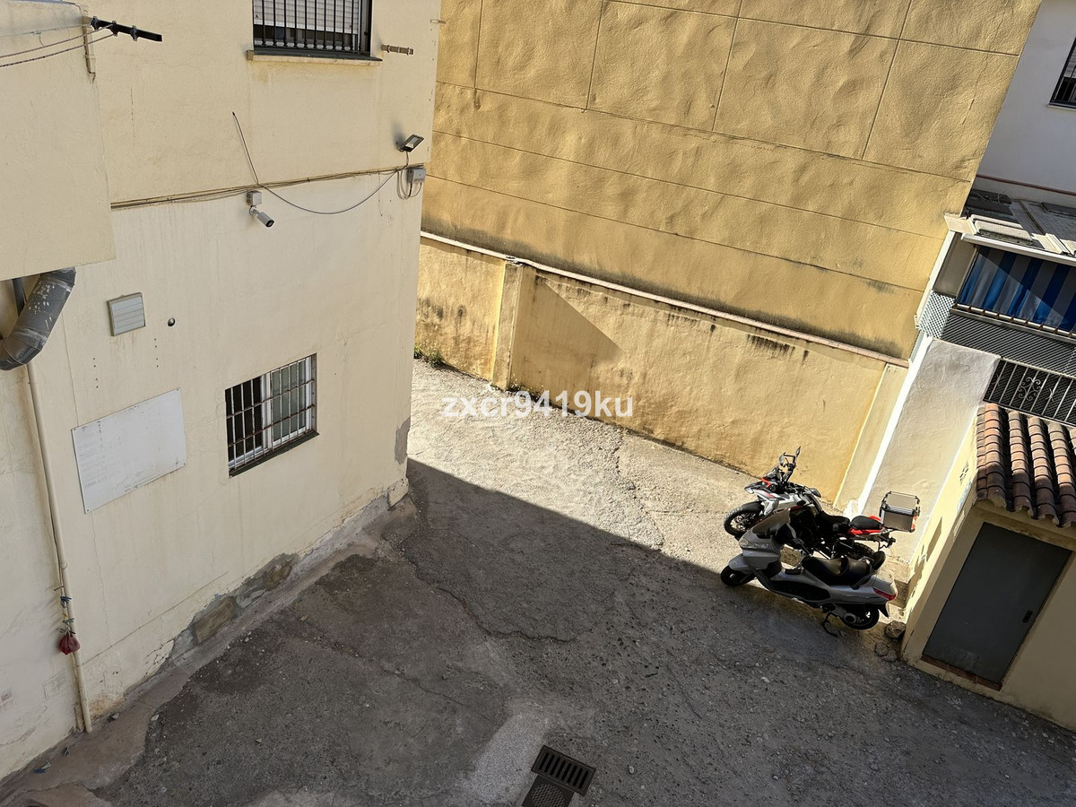 Se vende Apartamento Planta Media de 3 dormitorios en Costa Del Sol, Málaga, España