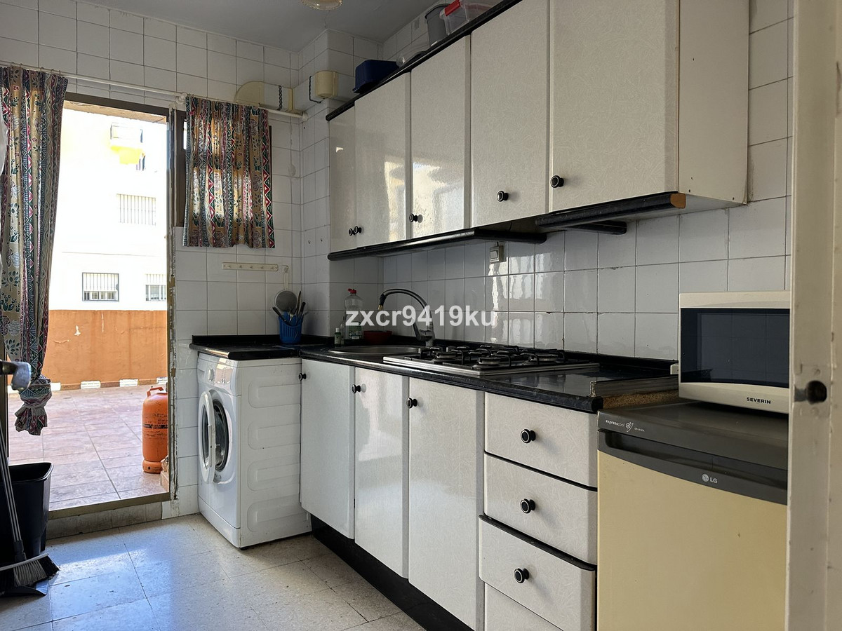 Se vende Apartamento Planta Media de 3 dormitorios en Costa Del Sol, Málaga, España