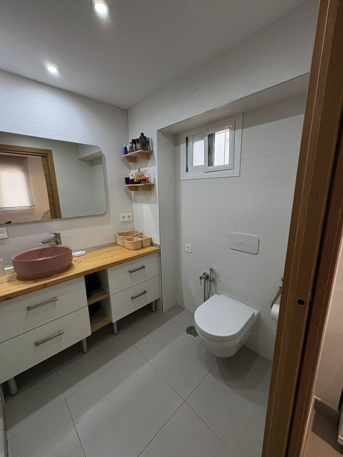 2 Bed Apartment for sale in Marbella Costa Del Sol, Málaga, Spain