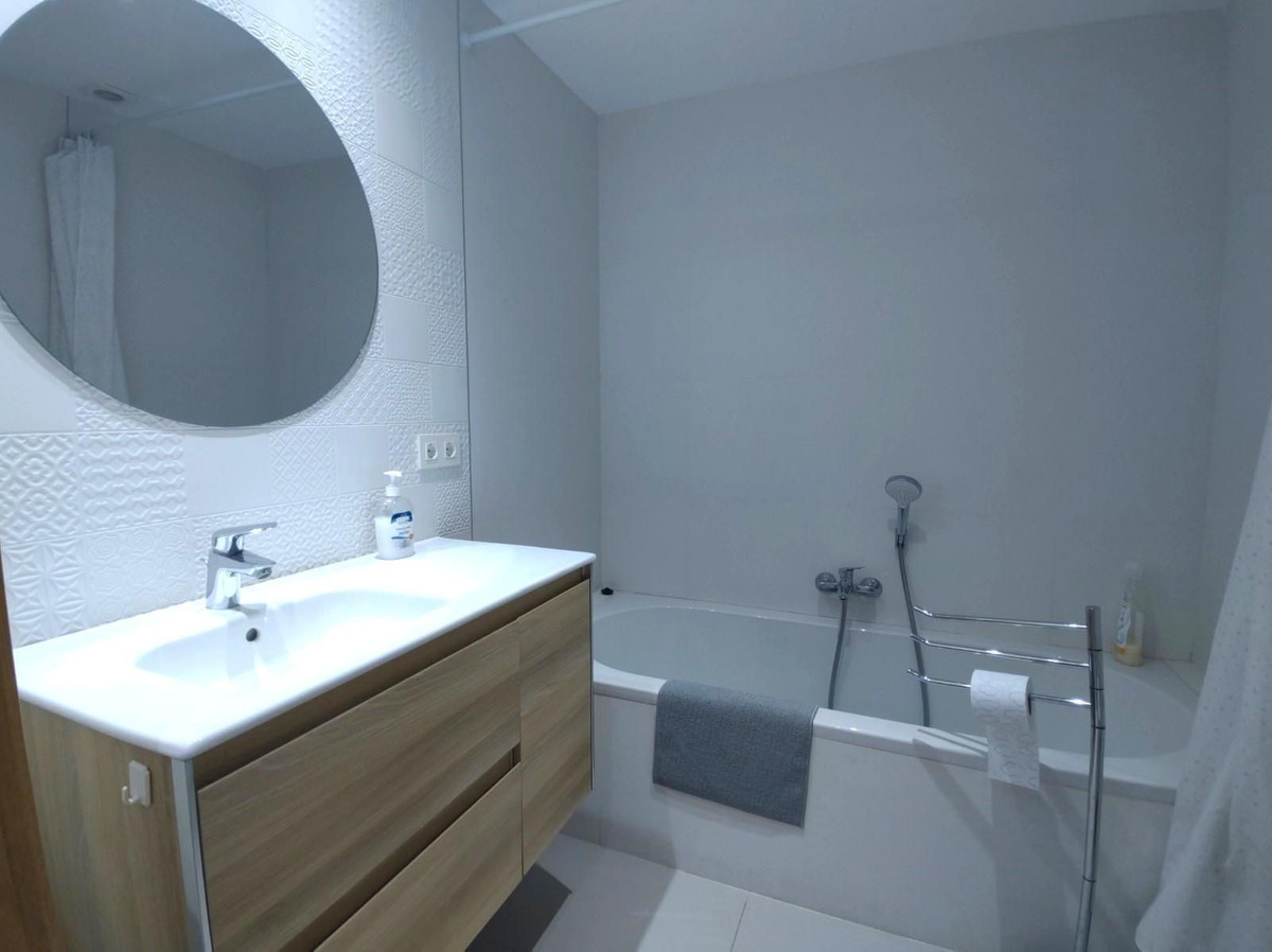 2 Bed Apartment for sale in Marbella Costa Del Sol, Málaga, Spain