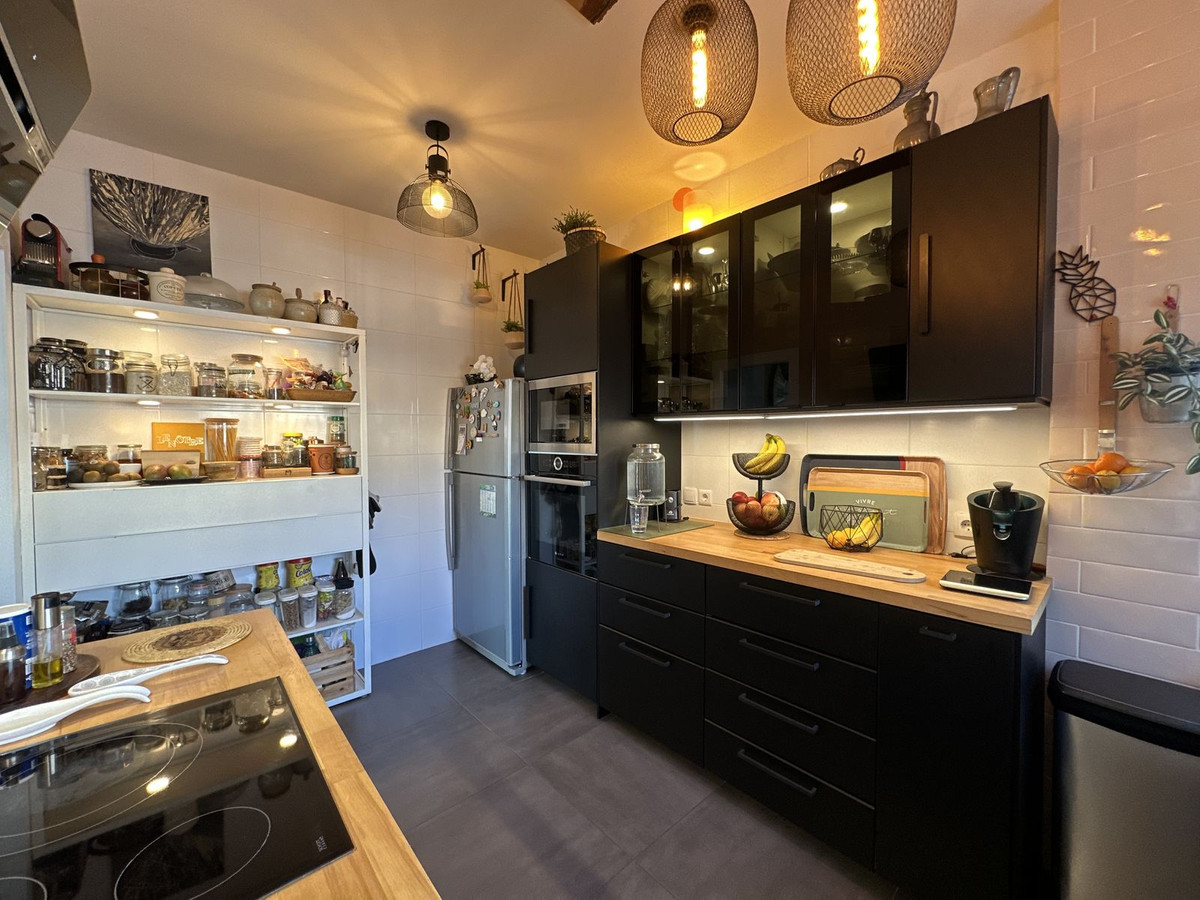 Se vende Villa - Chalet de 4 dormitorios en Costa Del Sol East, Málaga, España