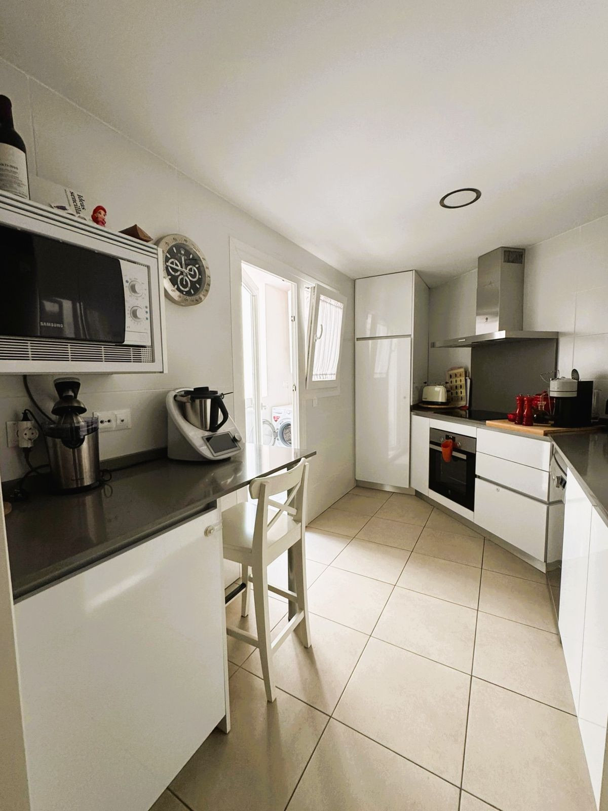 3 Bed Apartment for sale in La Campana Costa Del Sol, Málaga, Spain