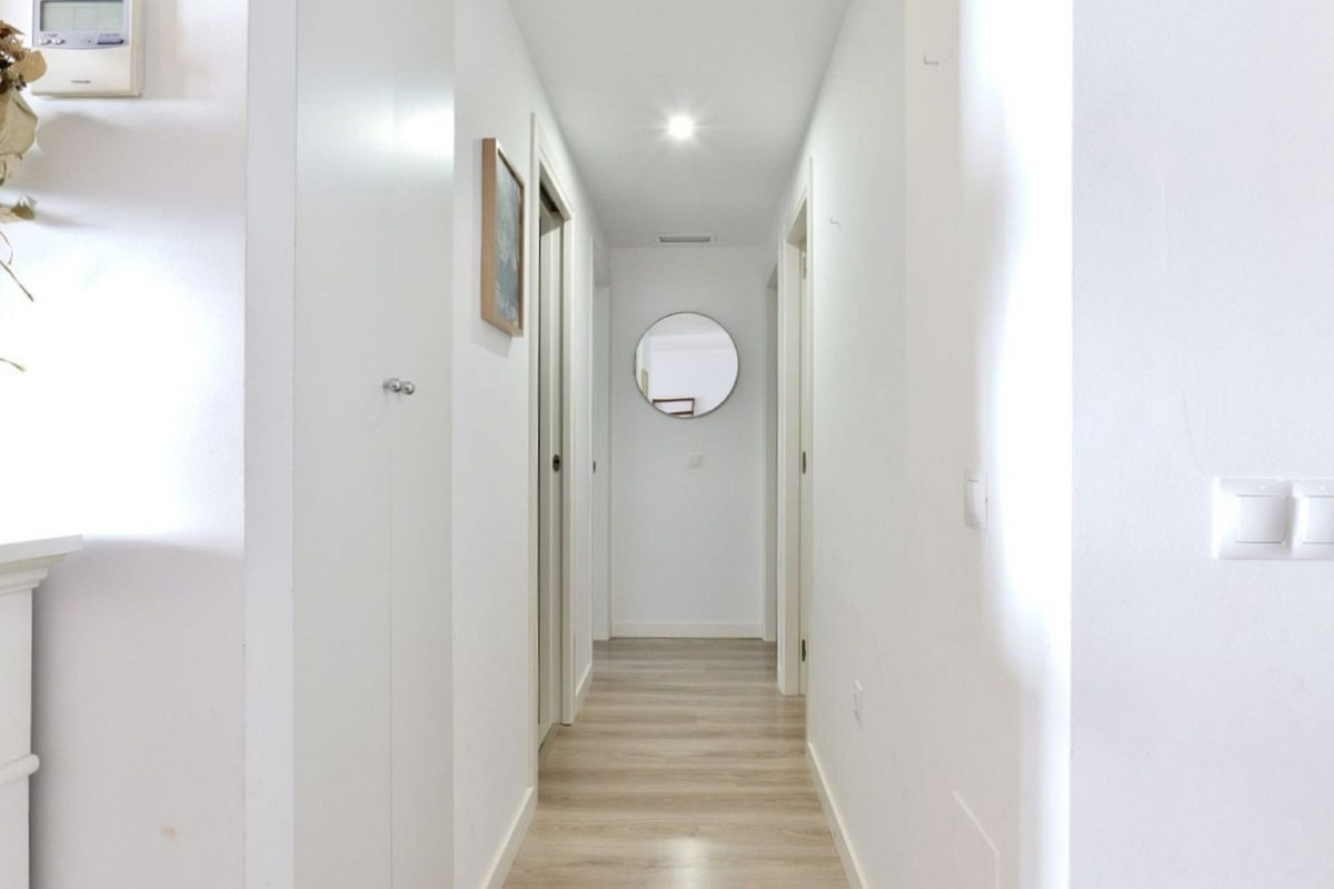 3 Bed Apartment for sale in La Campana Costa Del Sol, Málaga, Spain