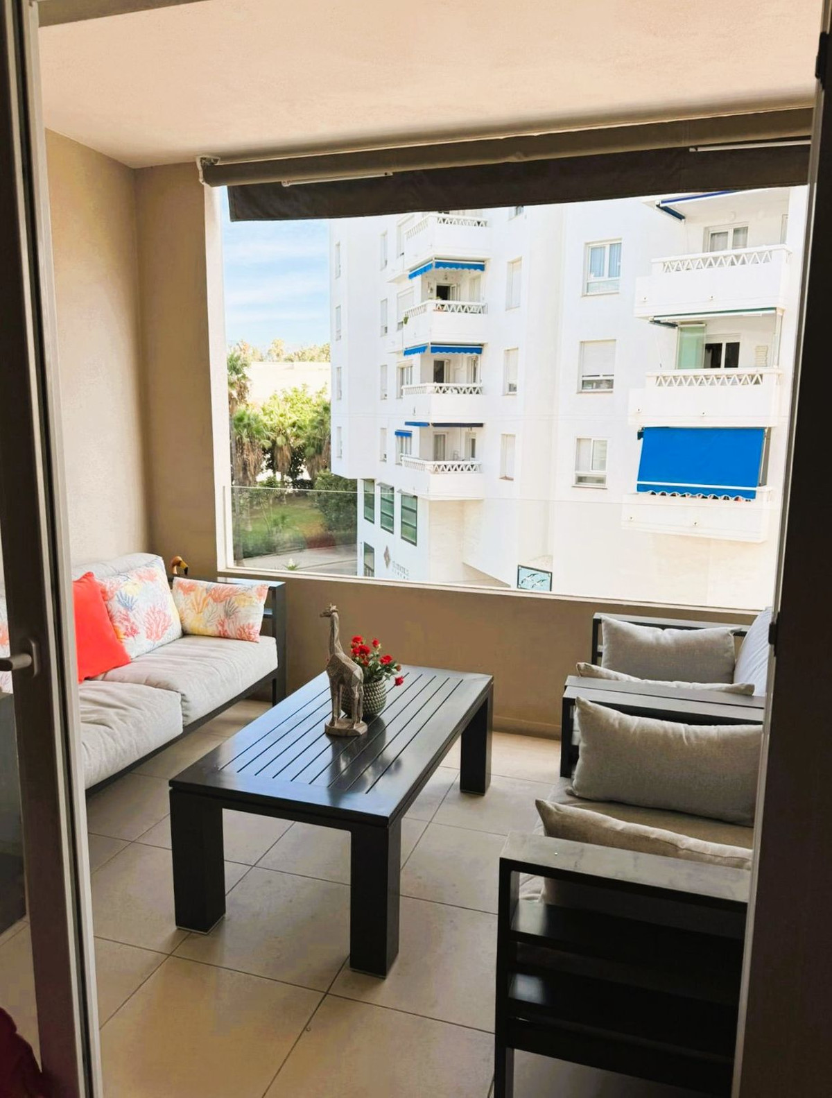 3 Bed Apartment for sale in La Campana Costa Del Sol, Málaga, Spain