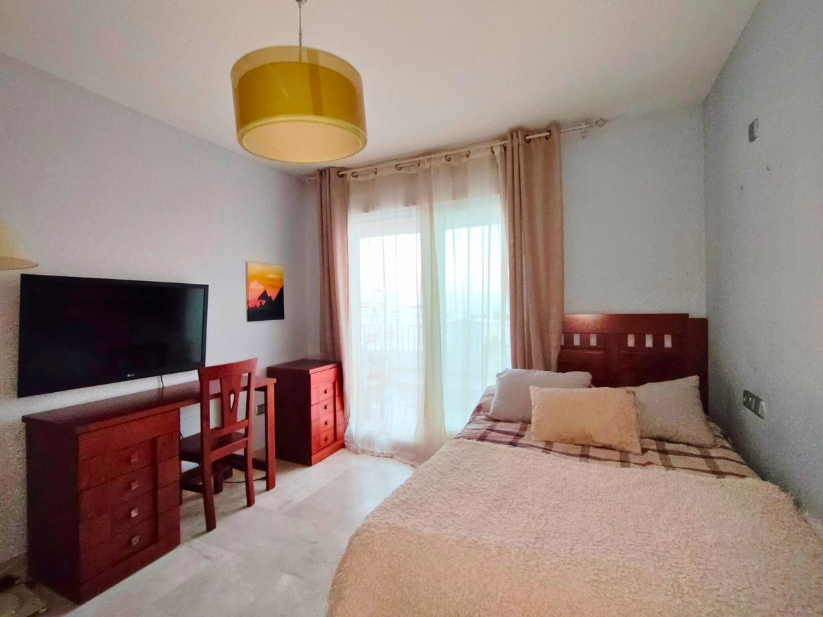 5 Bed Townhouse for sale in Punta Chullera Costa Del Sol, Málaga, Spain