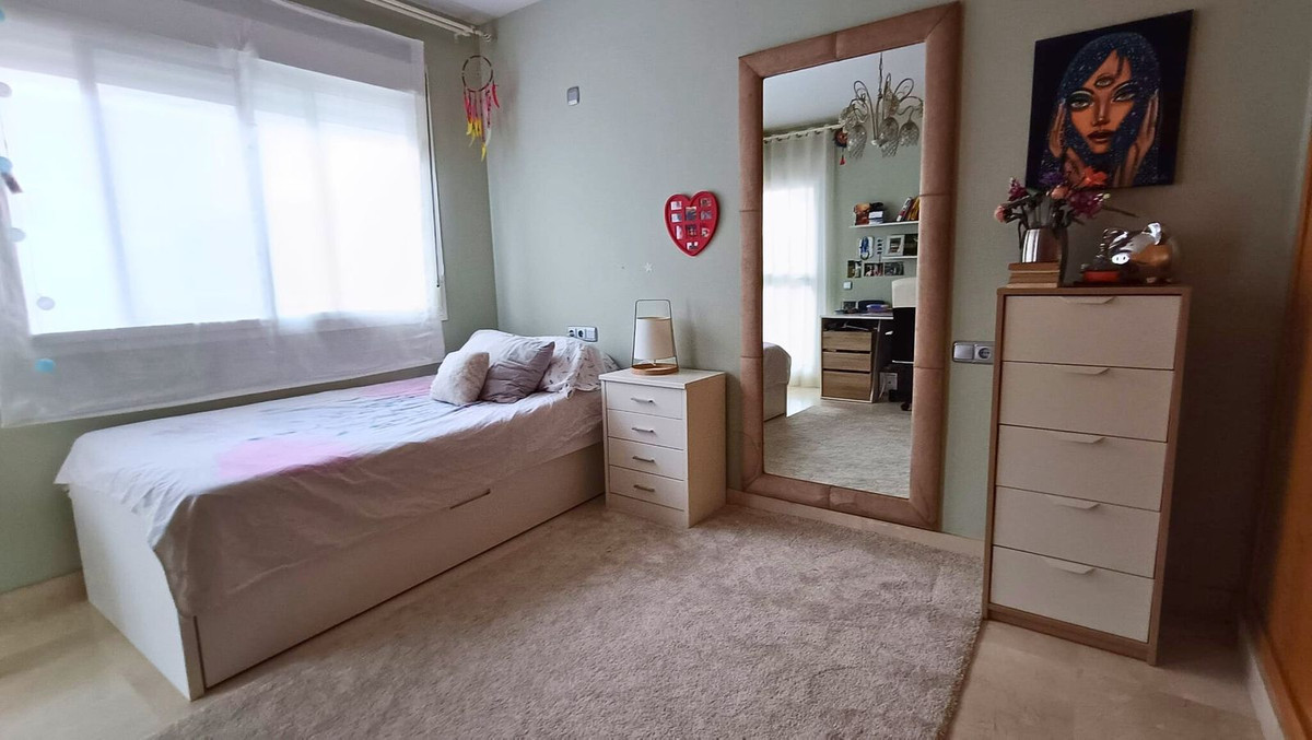 5 Bed Townhouse for sale in Punta Chullera Costa Del Sol, Málaga, Spain