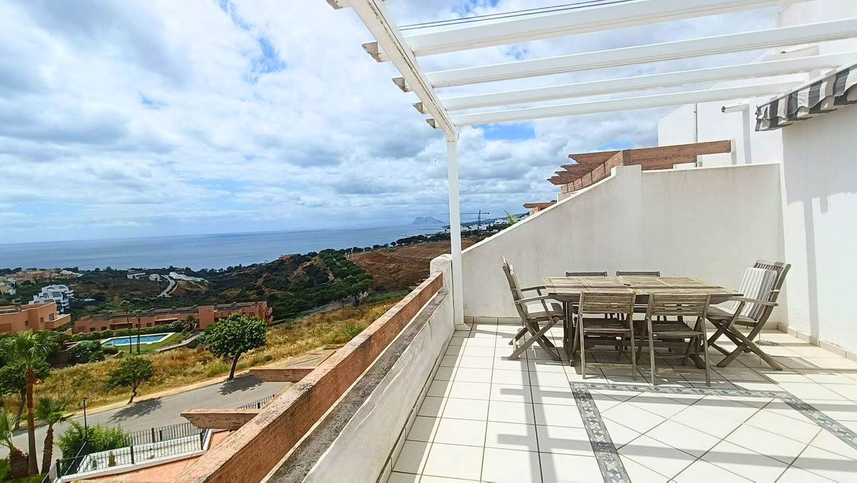 5 Bed Townhouse for sale in Punta Chullera Costa Del Sol, Málaga, Spain