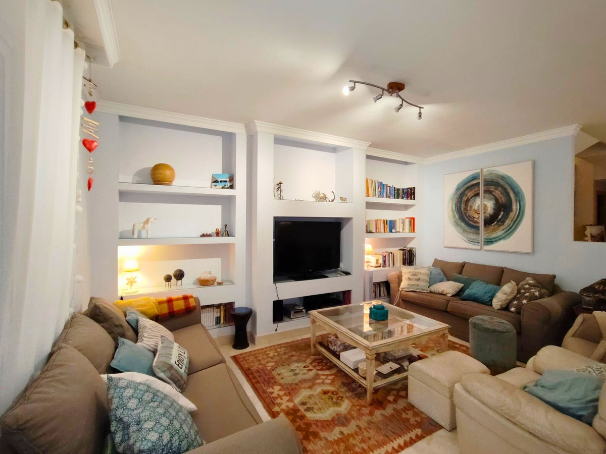 5 Bed Townhouse for sale in Punta Chullera Costa Del Sol, Málaga, Spain