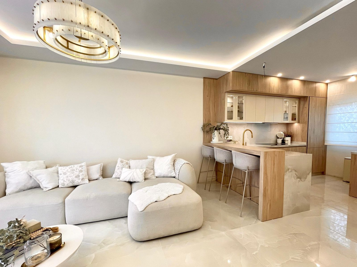 Se vende Pareada de 2 dormitorios en Costa Del Sol, Málaga, España
