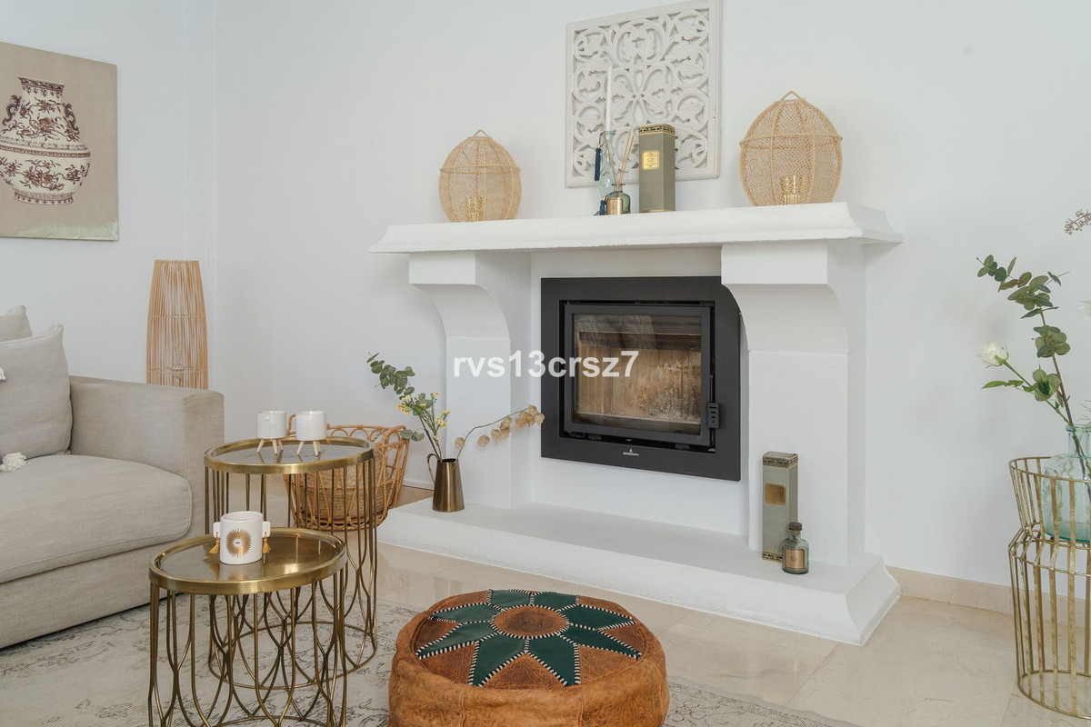 4 Bed Townhouse for sale in El Rosario Costa Del Sol, Málaga, Spain