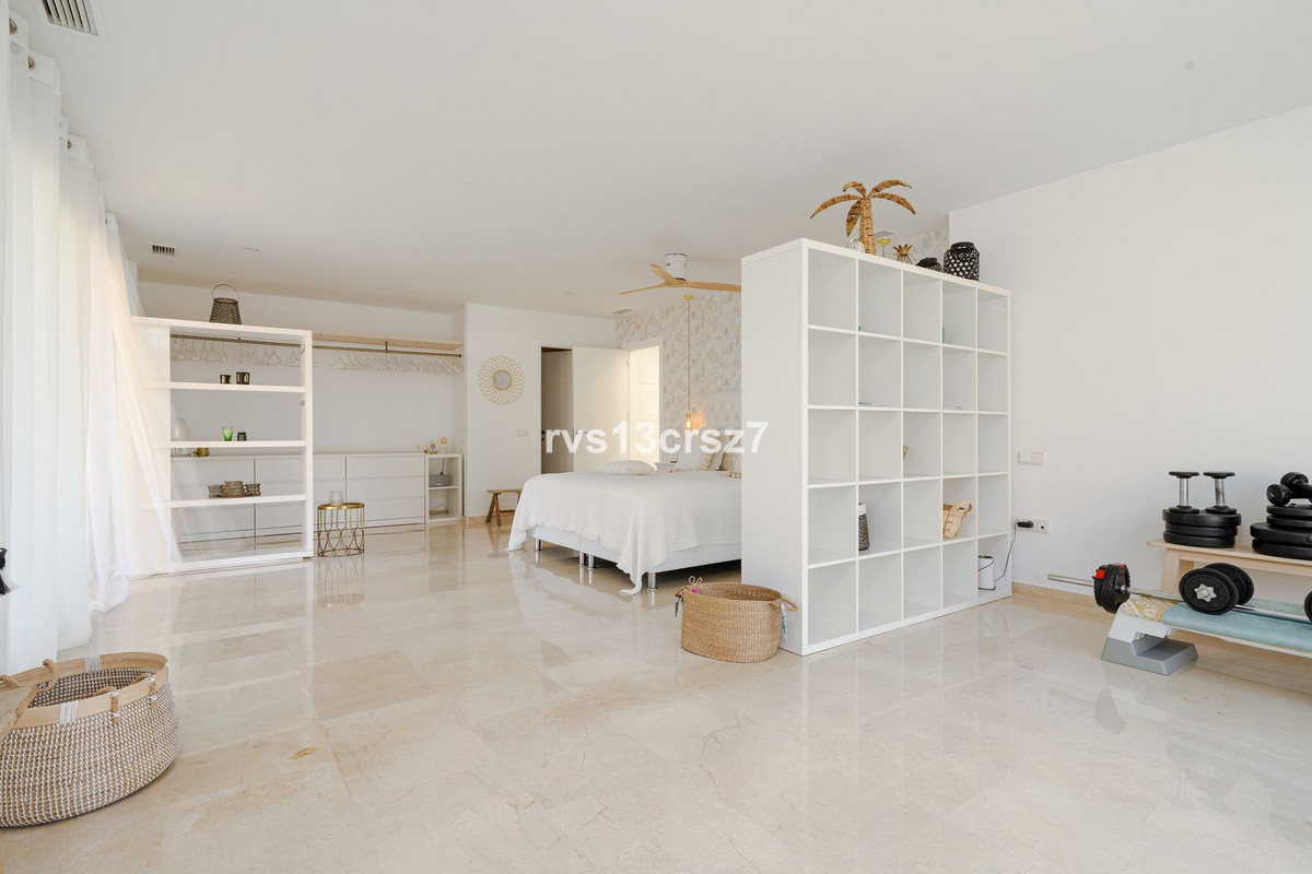 4 Bed Townhouse for sale in El Rosario Costa Del Sol, Málaga, Spain