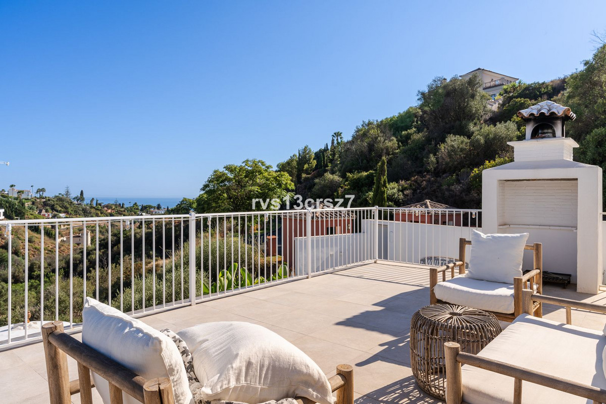 4 Bed Townhouse for sale in El Rosario Costa Del Sol, Málaga, Spain