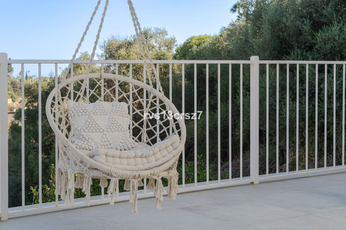 4 Bed Townhouse for sale in El Rosario Costa Del Sol, Málaga, Spain