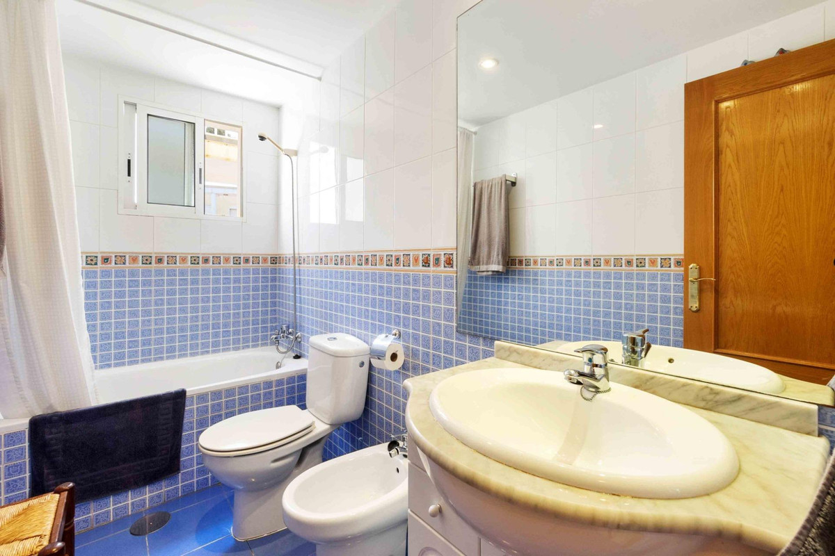 3 Bed Apartment for sale in Campoamor Costa Blanca, Alicante, Spain