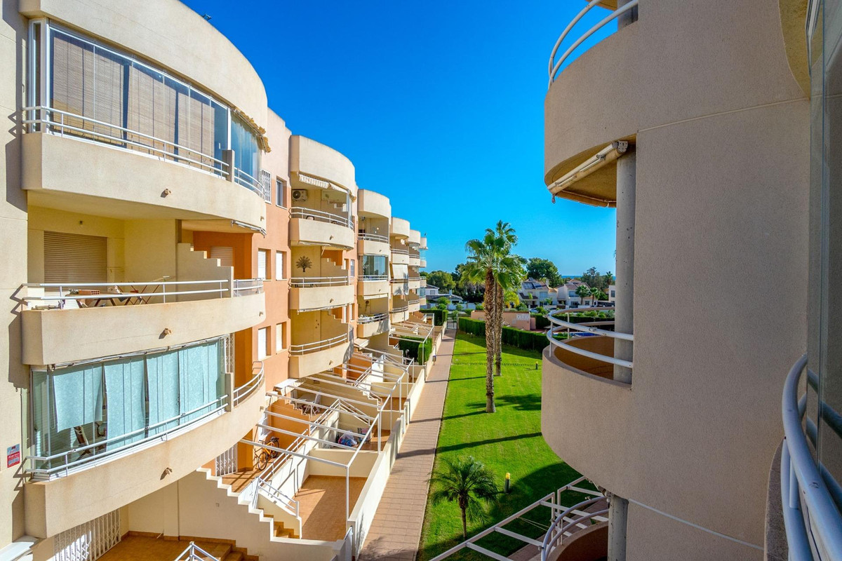 3 Bed Apartment for sale in Campoamor Costa Blanca, Alicante, Spain