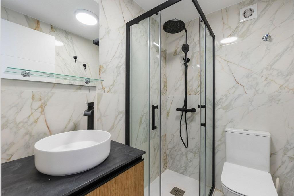 Se vende Apartamento Planta Media de 1 dormitorios en Costa Blanca, Alicante, España
